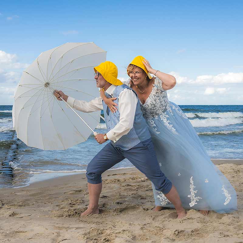 Detailaufnahme einer Strandhochzeit auf Usedom